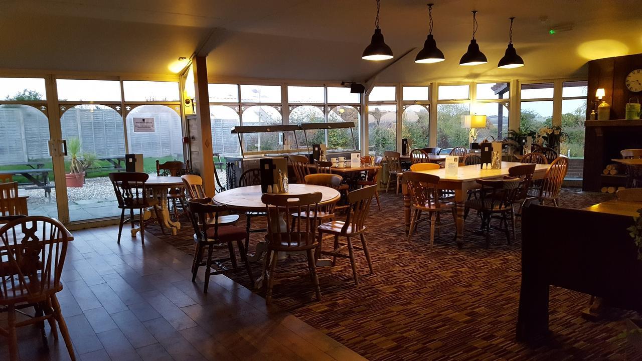 The Stag Hotel Northwood  Ngoại thất bức ảnh