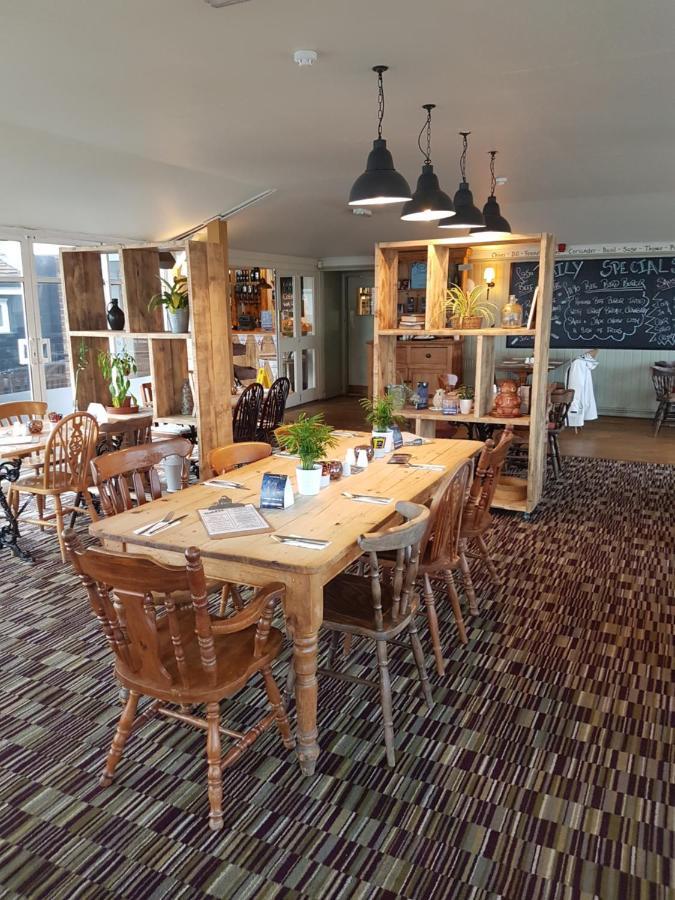 The Stag Hotel Northwood  Ngoại thất bức ảnh
